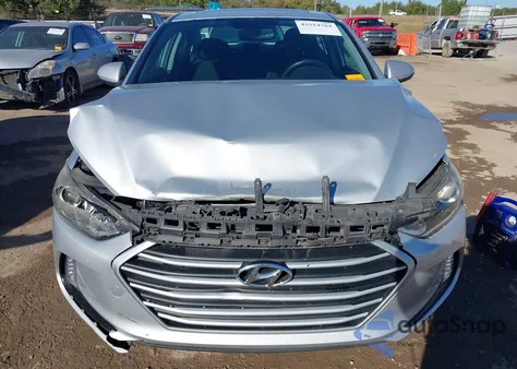 2018 Hyundai Elantra Value Edition из США, поврежденный, VIN KMHD84LF9JU468770